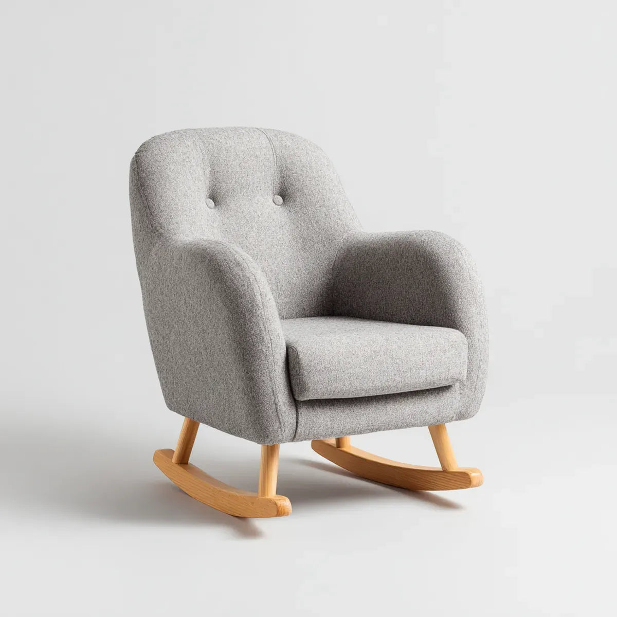 Fauteuil à bascule gris clair 75 x 90 x 98 cm en polyester bouclé avec pieds en hévéa massif forme enveloppante